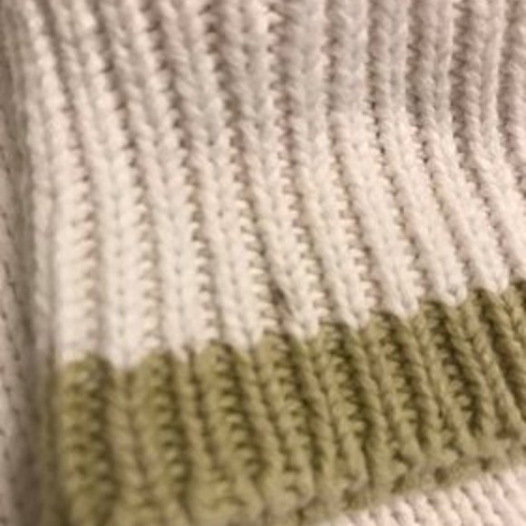 Vintage White & Olive boat sweater Hand Knit women - Picture 8 of 8